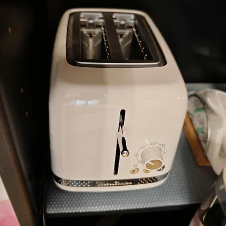 招待所 德利兹伊法布里奇奥旅馆 4*