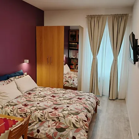 德利兹伊法布里奇奥旅馆 4*