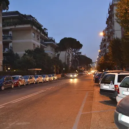 德利兹伊法布里奇奥旅馆