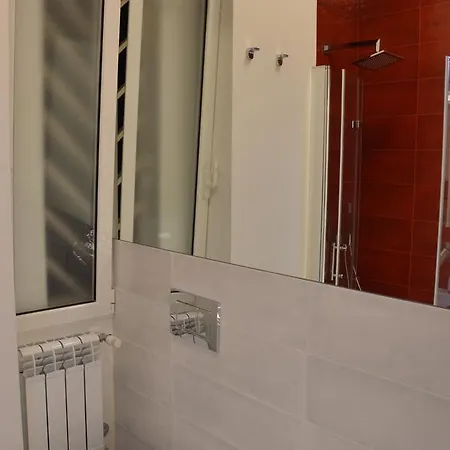 德利兹伊法布里奇奥旅馆 4*