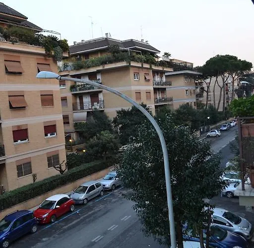 בית הארחה De Liz Y Fabrizio רומא